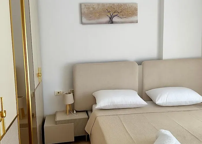 D&m Apartment Golem (Tirana)